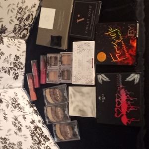 Ipsy, Maelle,Almay, Shain B, IBY, Violet Voss, And Others Beauty Lot.17pcs New